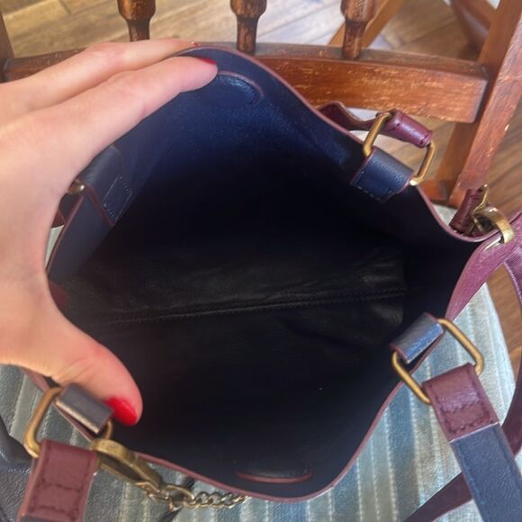 G.H Bass & Co Purse - Picture 4 of 8